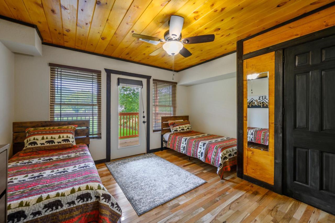 Smoky Mountain Chalet Pigeon Forge Buitenkant foto